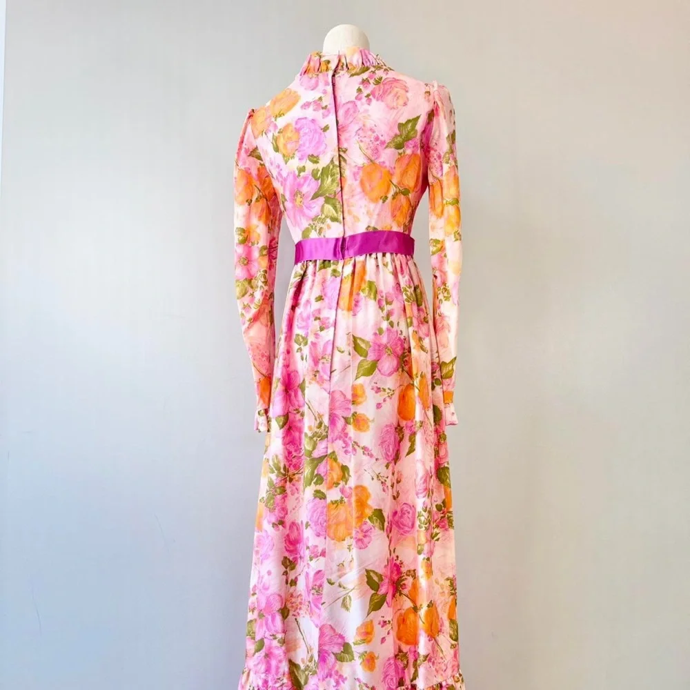 Vintage 1960s / 1970s Maxi Dress Watercolor Floral Pink Spring 60s 70s Flower - Picture 6 of 8